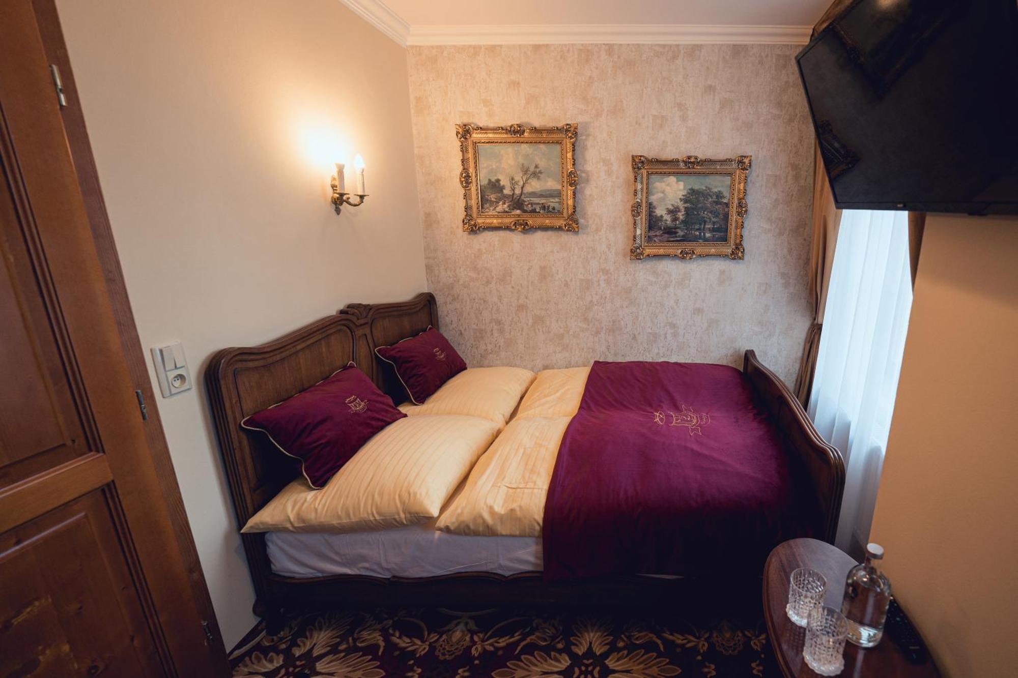 Hotel Svatojansky Dvur Prague Bilik gambar